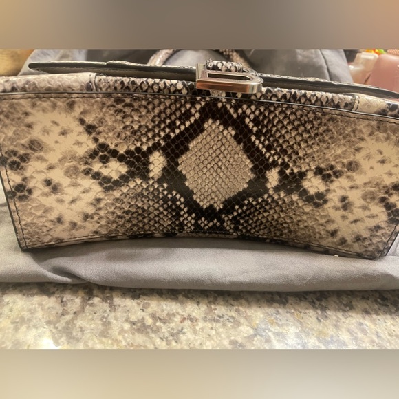 Balenciaga hourglass bag (small) - Picture 5 of 6